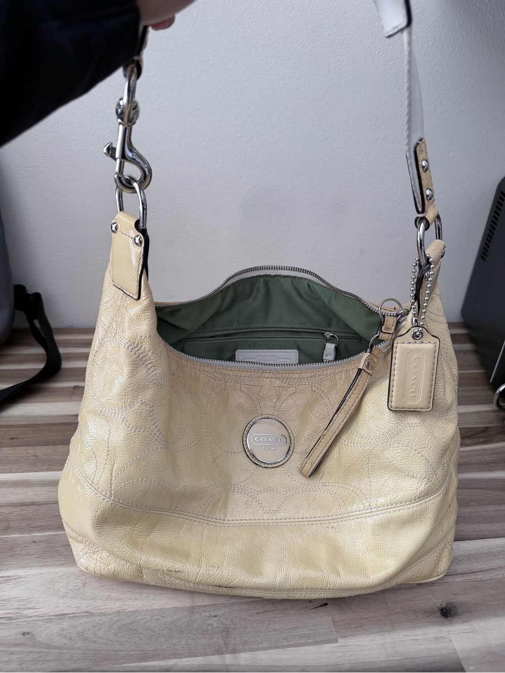 Vintage Coach Pale Yellow Leather Shoulder Bag with Signature Embossing
